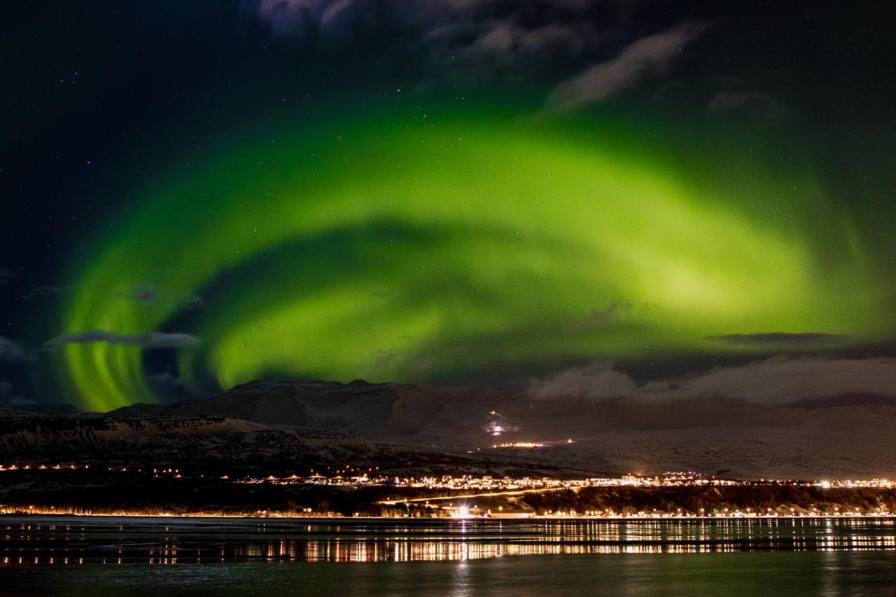 Saga Apartments Akureyri Buitenkant foto