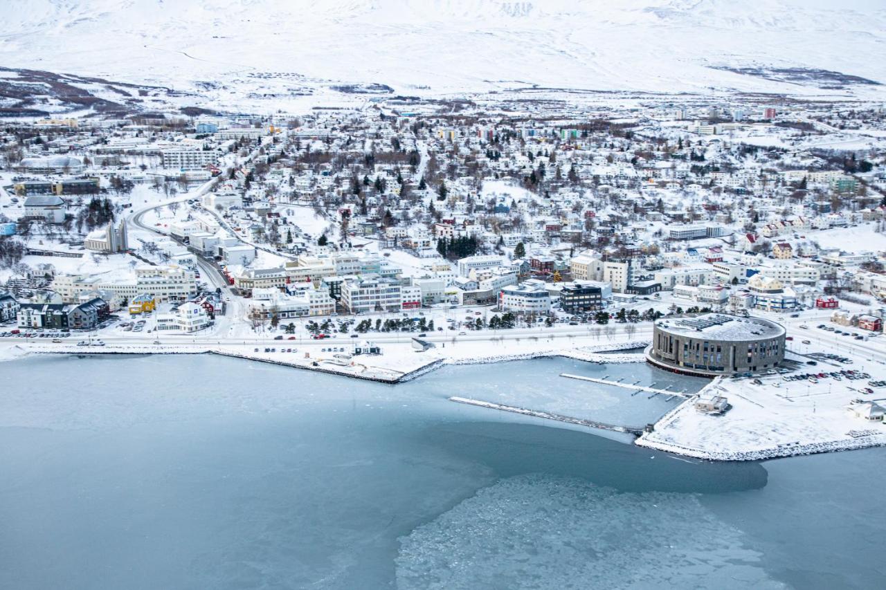 Saga Apartments Akureyri Buitenkant foto